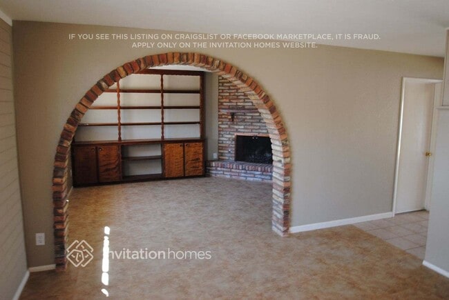 4435 N 56th Dr in Phoenix, AZ - Foto de edificio - Building Photo