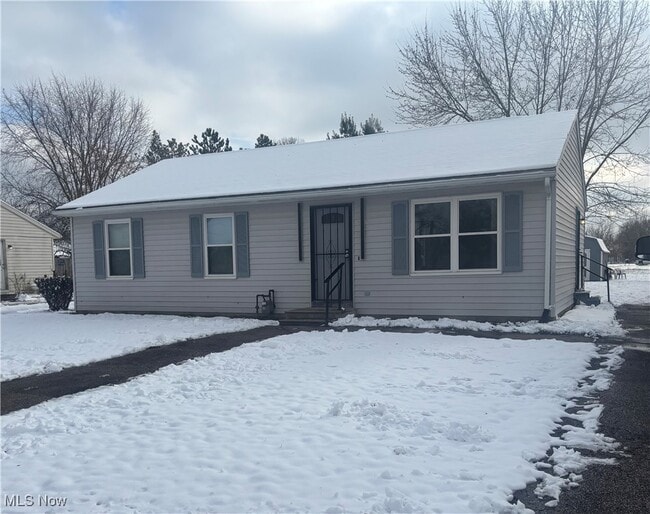 property at 274 Haven Ave