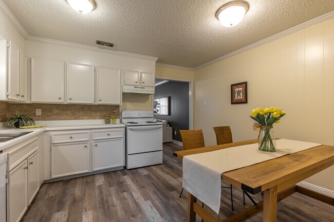Summer Place Apartments in Lubbock, TX - Foto de edificio - Interior Photo