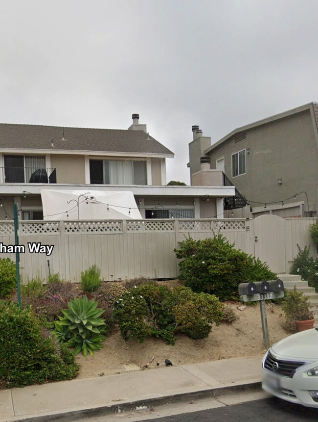 property at 33332 Nottingham Way