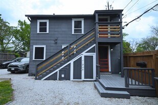 1209 Studewood St in Houston, TX - Building Photo