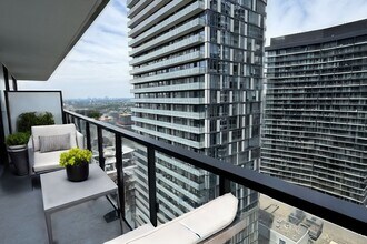 28 Widmer St in Toronto, ON - Building Photo - Building Photo