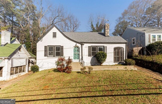 property at 1665 Beecher St SW