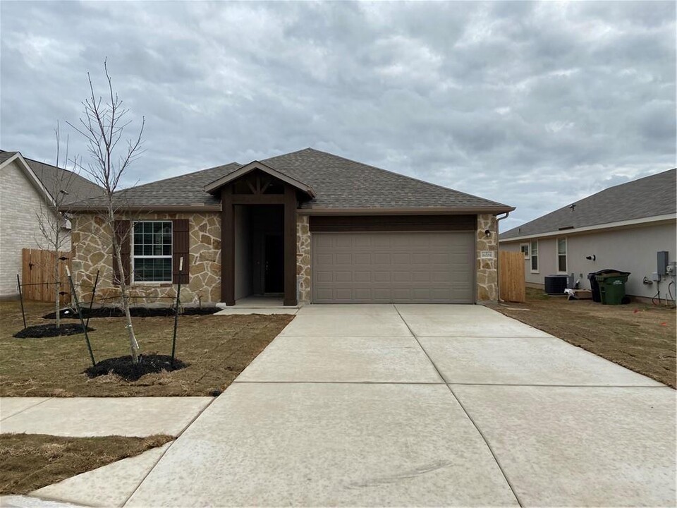 6009 Genova Pl in Round Rock, TX - Building Photo
