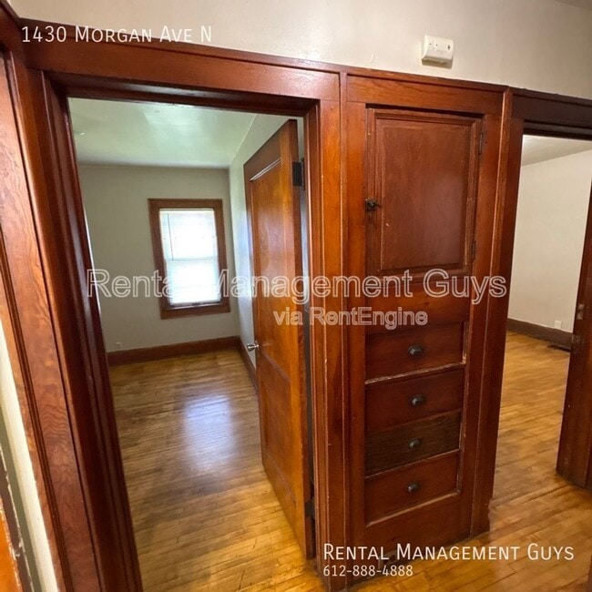 1430 Morgan Ave N in Minneapolis, MN - Building Photo - Building Photo