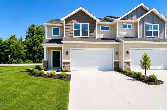 property at 3563 Canal Square Dr