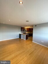 1620 29th St SE-Unit -404 in Washington, DC - Building Photo - Building Photo