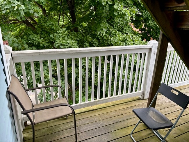 93 Glen St, Unit 2