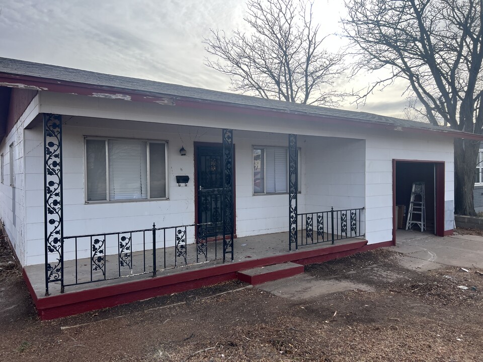 1711 SW 48th Ave in Amarillo, TX - Building Photo