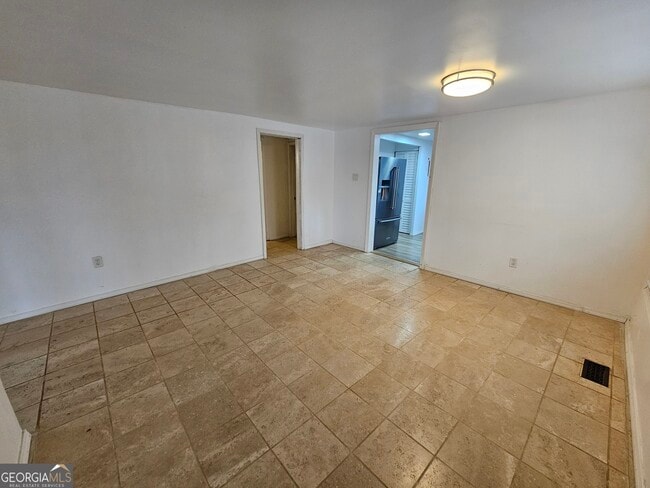 1252 Lawrenceville-Suwanee Rd in Lawrenceville, GA - Foto de edificio - Building Photo