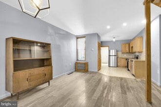 2337 Ann St in Philadelphia, PA - Building Photo - Building Photo
