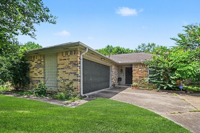 property at 423 Merriweather St