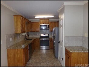 713 Elkhart Loop in Bryant, AR - Building Photo - Building Photo