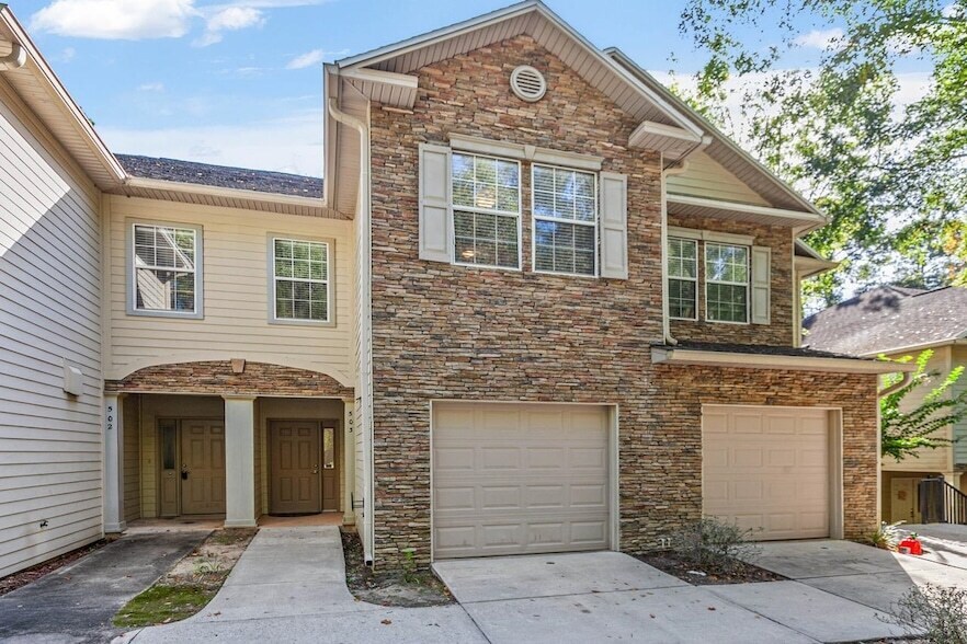 1325 Stone Rd in Tallahassee, FL - Building Photo