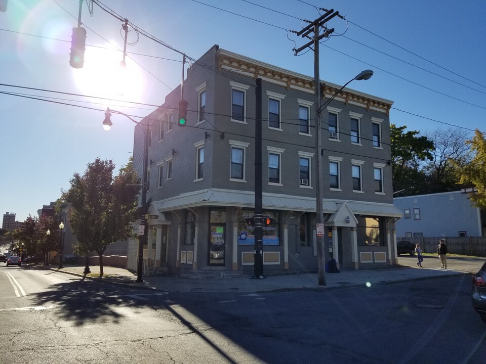 151 Henry Johnson Blvd in Albany, NY - Building Photo