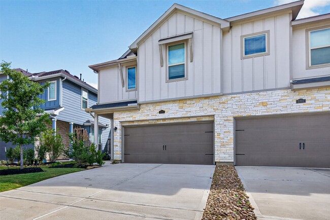 property at 5703 Foggy Vine Ct