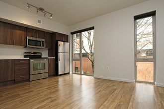 Uptown NW Collection in Portland, OR - Foto de edificio - Interior Photo