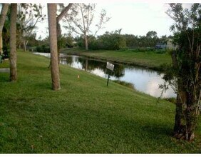 11458 Royal Palm Blvd in Coral Springs, FL - Building Photo - Building Photo