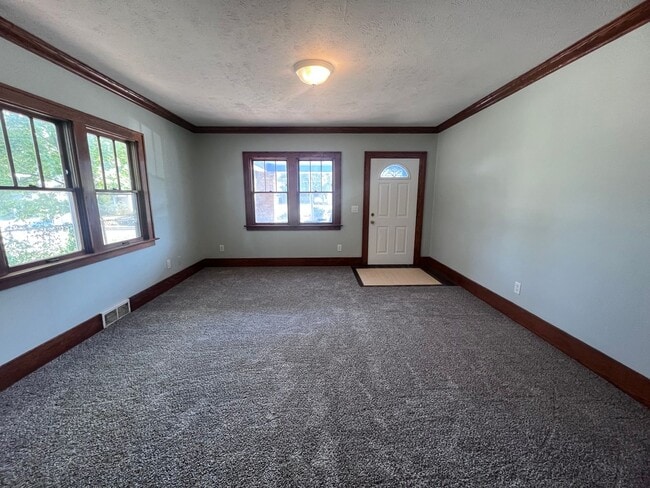 1655 Madison Ave SE in Grand Rapids, MI - Building Photo - Building Photo