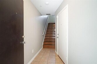 4050 McKinney Ave in Dallas, TX - Building Photo - Building Photo
