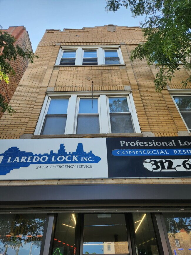 property at 650 N Ashland Ave