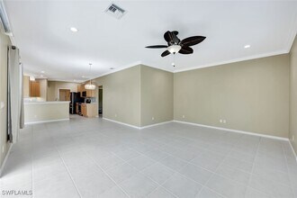 4134 Olde Meadowbrook Ln in Bonita Springs, FL - Building Photo - Building Photo