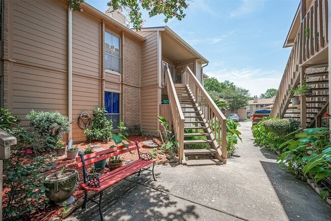 1505 Ward Rd, Unit 118 in Baytown, TX - Building Photo - Building Photo