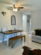 408 SE 12th Ct in Fort Lauderdale, FL - Building Photo - Building Photo