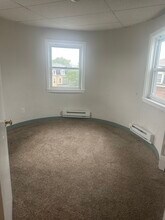 14 Marion St, Unit 1 in Boston, MA - Foto de edificio - Building Photo