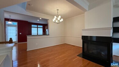 2350 Abington Dr in Charlottesville, VA - Building Photo - Building Photo