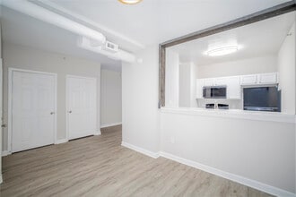 The Gardens at Manchester in Richmond, VA - Foto de edificio - Building Photo