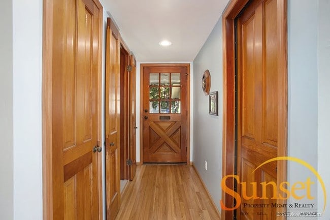 3271 Homer St in San Diego, CA - Building Photo - Building Photo