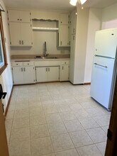 223 17th Ave N in South St. Paul, MN - Building Photo - Building Photo