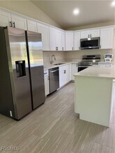876 Apartment St in Lehigh Acres, FL - Building Photo - Building Photo