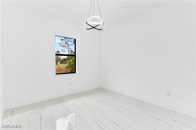 property at 809 Andover Ave S