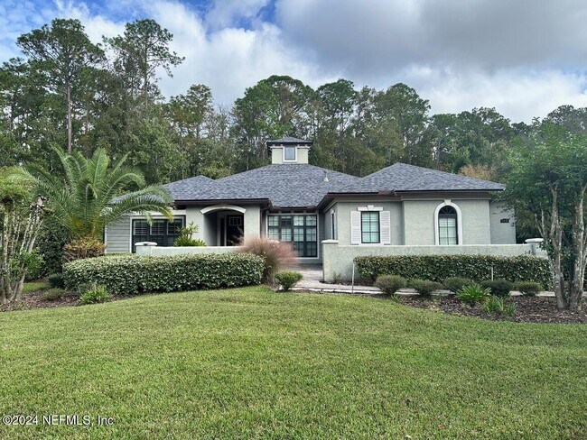 property at 2076 Crown Dr