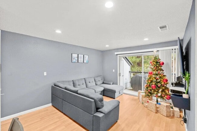 property at 3591 Quail Lakes Dr