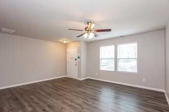 7228 Cypress Ridge Dr in Charlotte, NC - Building Photo - Building Photo