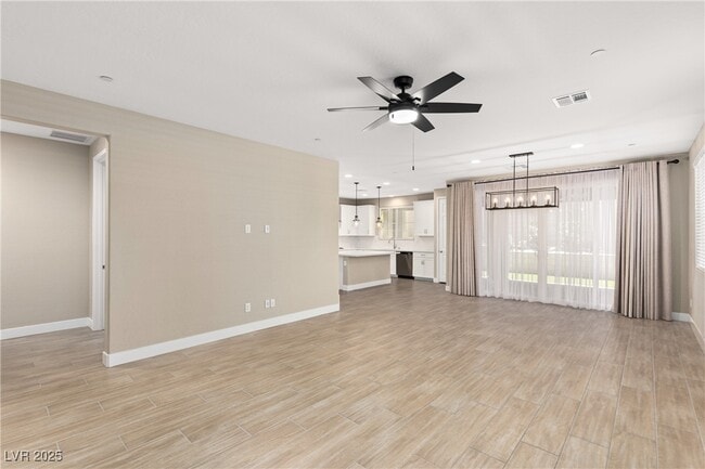 109 Orchestral Ln in Henderson, NV - Building Photo - Building Photo