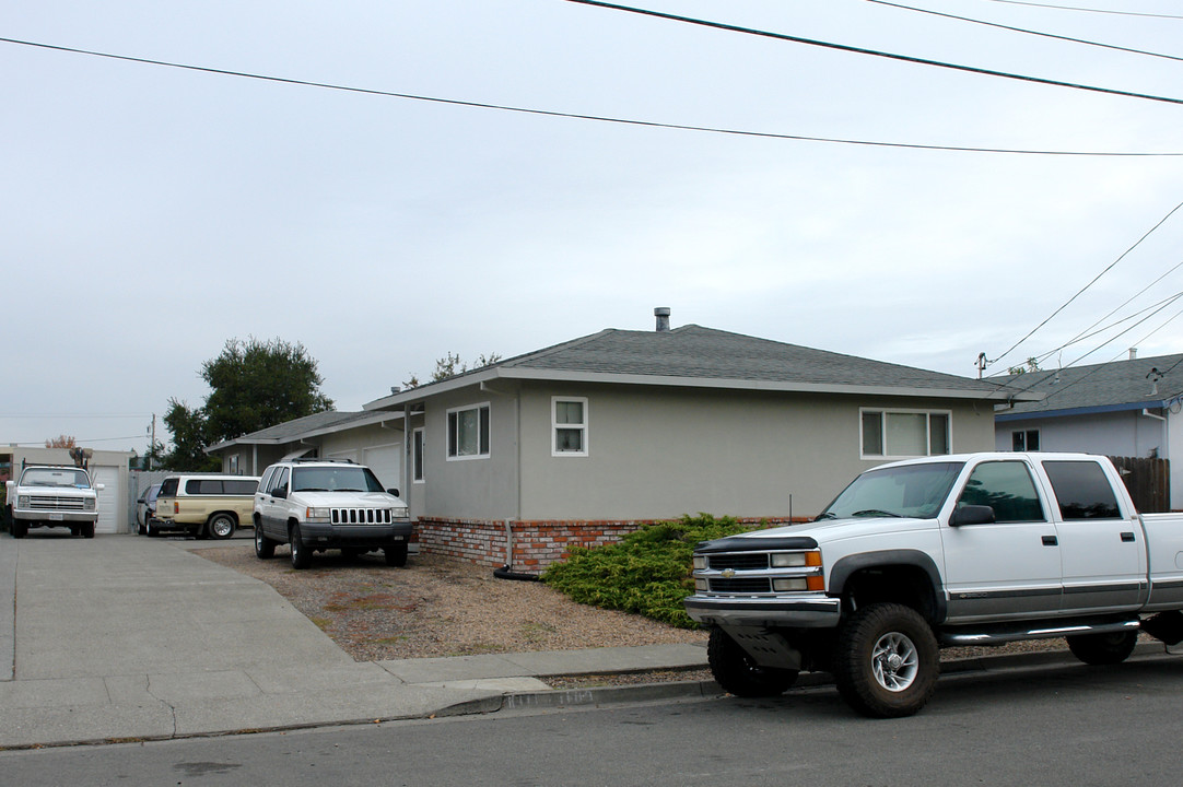 1109 Butte Ct in Santa Rosa, CA - Building Photo