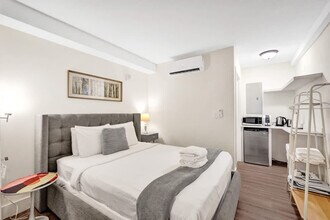 3020 Seville St in Fort Lauderdale, FL - Building Photo - Building Photo