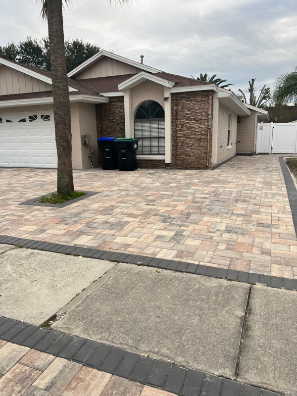 property at 2522 Albaca Dr