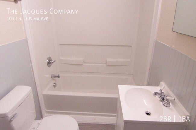 1033 S Thelma Ave in Springfield, MO - Building Photo - Building Photo