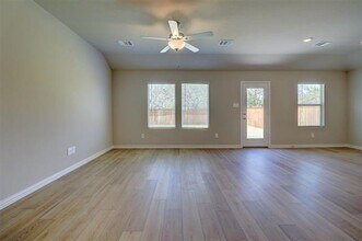 3410 Pat Mayse Dr in Farmersville, TX - Building Photo - Building Photo