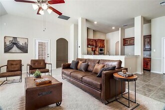 323 Westphalian Dr in Celina, TX - Building Photo - Building Photo