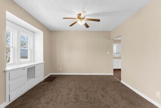 510 Devitt Ave in Campbell, OH - Building Photo - Building Photo