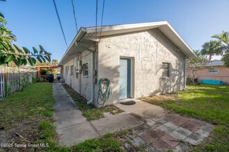 507 Jefferson Ave in Cape Canaveral, FL - Building Photo - Building Photo