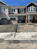 667 Allied Mews in Ottawa, ON - Building Photo