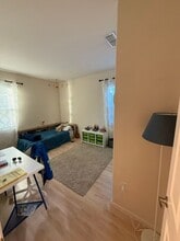 3710 Huntington Rd in West Sacramento, CA - Building Photo - Building Photo