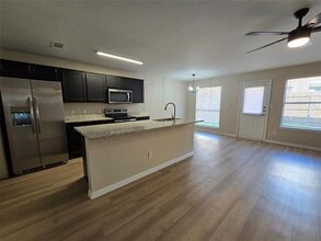 2317 Bloomfield Dr in Arlington, TX - Building Photo - Building Photo